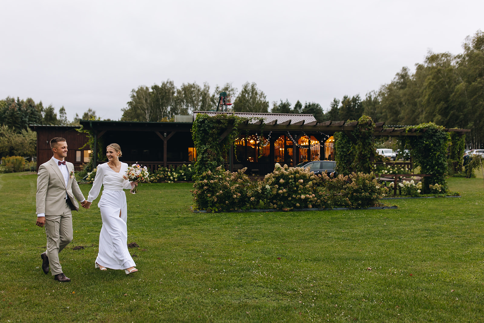 wesele w folwarku hawaje